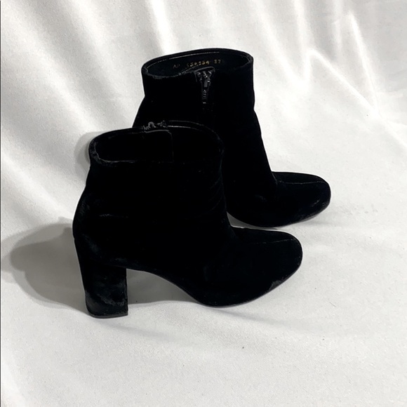 Saint Laurent - Picture 1 of 7